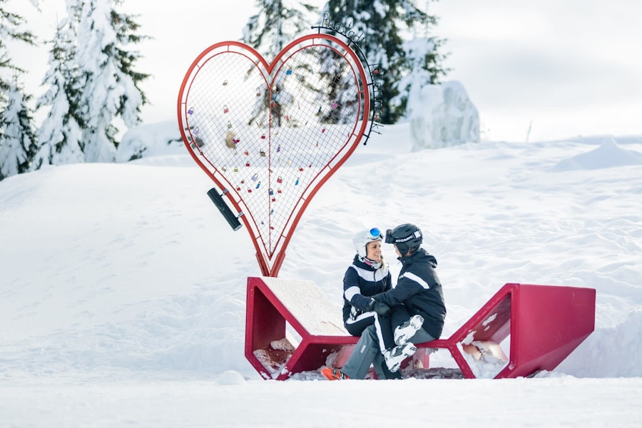 Ski Romance-Special